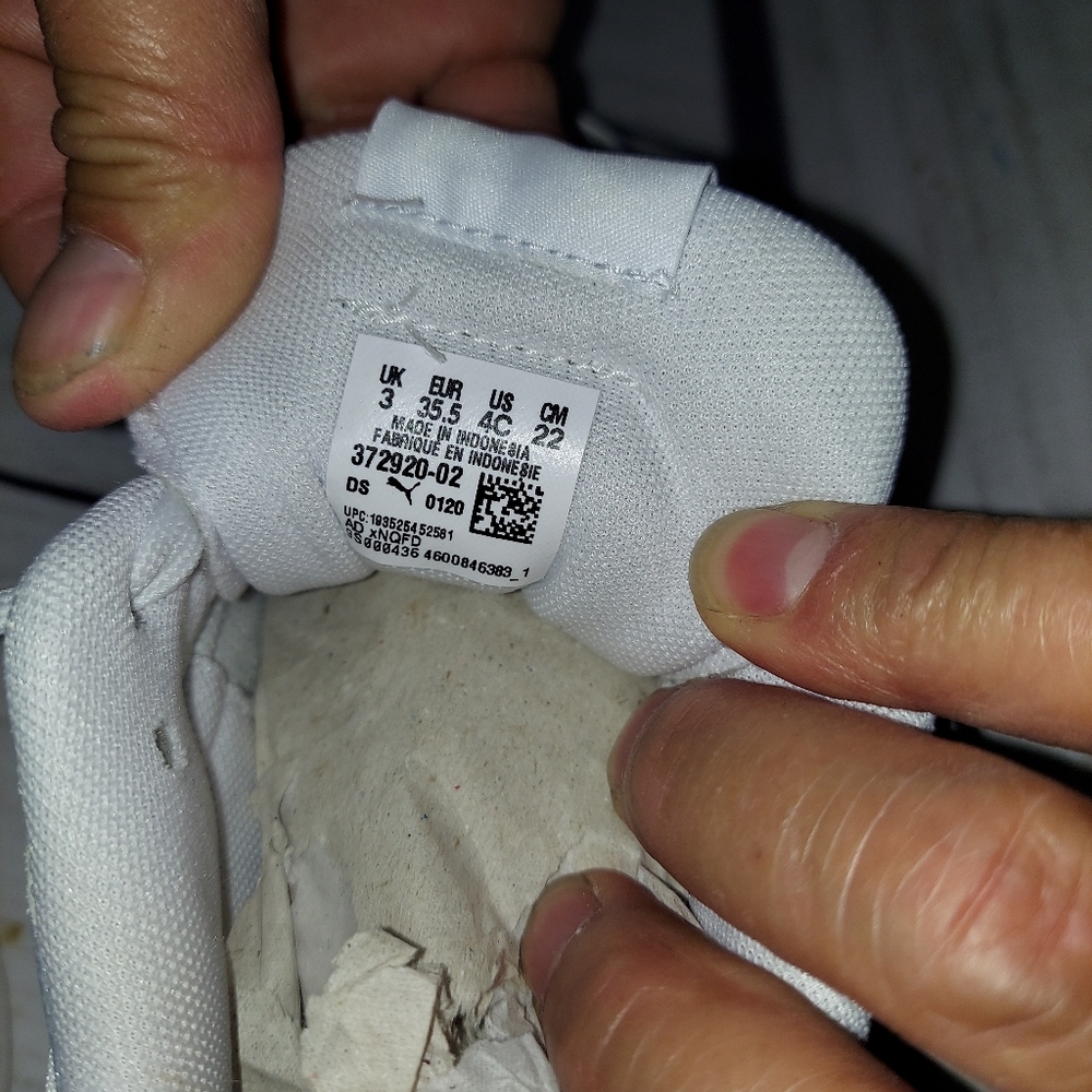 Puma Kids Sneakers - Picture 3 of 5